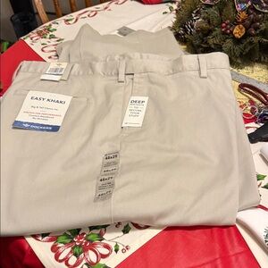 Dockers Men's Easy Khaki Pants - Light tan